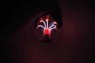 Elektrik ateş-topu. Foto elektrik dalgaları.