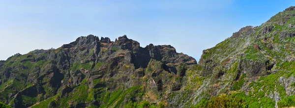 A montanha mais alta da ilha da Madeira Pico Ruivo . — Fotografia de Stock