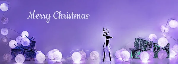 Weihnachtsdekoration. runde elektrische Weihnachtsbeleuchtung — Stockfoto