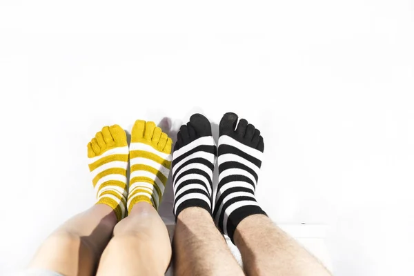 Beine in Mode und moderne Socken. — Stockfoto