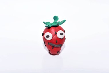 Hamuru yapılan çilek.