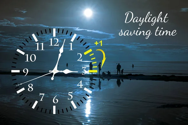 Daylight Saving Time. Wijzigen klok zomertijd. — Stockfoto