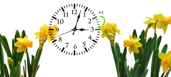 Daylight Saving Time. DST. Wandklok gonna wintertijd. — Stockfoto