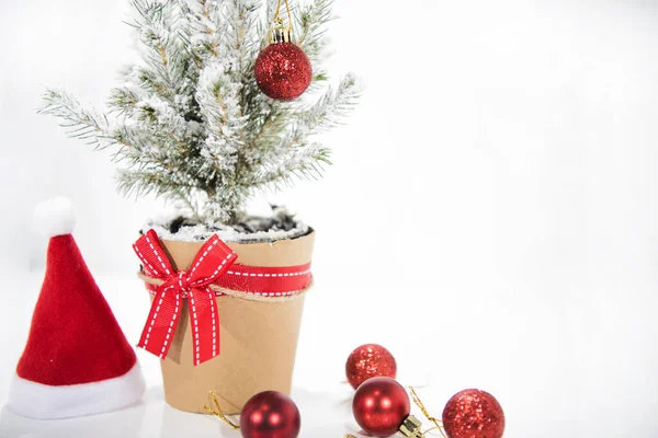 Natal foto abstrata. Decoração de Natal com pequenos elementos de design. Feliz Ano Novo 2020 ! — Fotografia de Stock