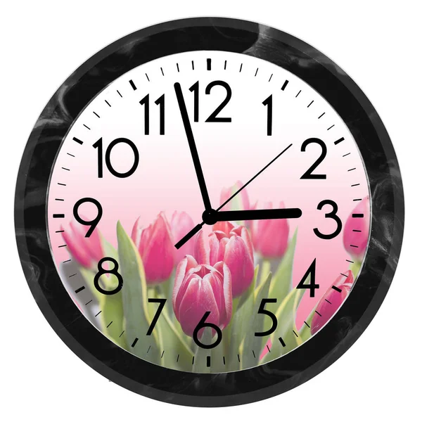 Θερινή ώρα. DST. ρολόι τοίχου που πρόκειται να χειμερινή ώρα. Γυρίστε το χρόνο προς τα εμπρός. Αφηρημένη φωτογραφία του αλλαγή ώρας την άνοιξη. — Φωτογραφία Αρχείου