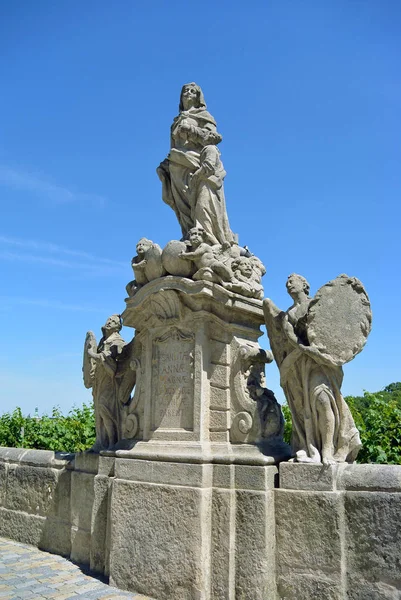 체코 쿠트나에 성 안 나의 동상 — 스톡 사진
