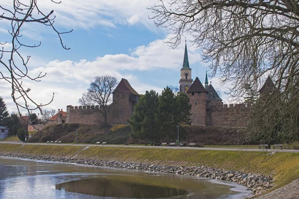 Fortificação de cidade em Nymburk, República Checa — Fotografia de Stock