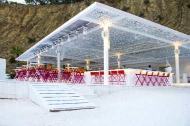 Beach dinlenme. Yaz kafe. Kemer. Türkiye.