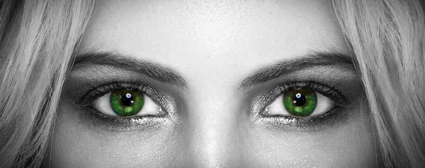 Lindos Olhos Femininos Fechar — Fotografia de Stock