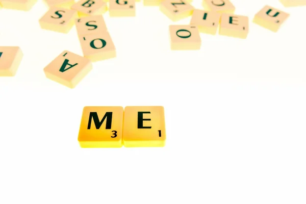 The Board Game having tiles with letters to form words and sentences — Stock Photo, Image