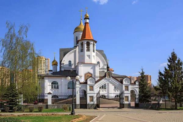 Kazan kerk in het centrum van de stad Lanaken, Rusland. — Stockfoto