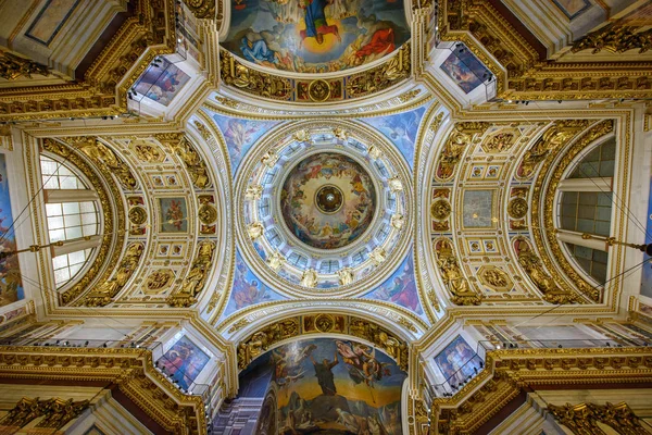 İç Saint Isaac's Katedrali (Isaakievskiy Sobor) - en büyük Rus Ortodoks katedrali kentin Saint Petersburg, Rusya Federasyonu