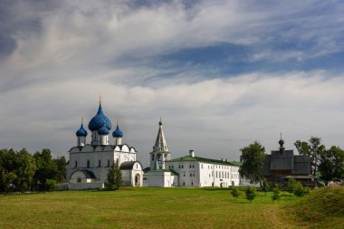 Suzdal, Rusya'nın Orta Çağ Kremlin kiliseleri