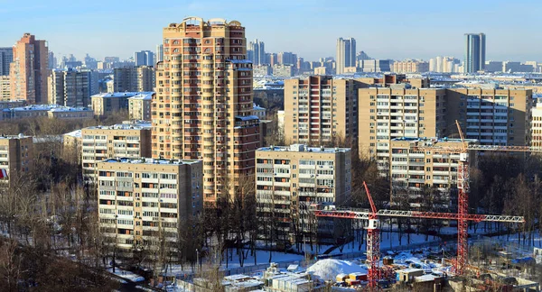 新しい 古い集合住宅の空撮 サウス ウエスタン行政管区 Gagarinsky モスクワ ロシア — ストック写真