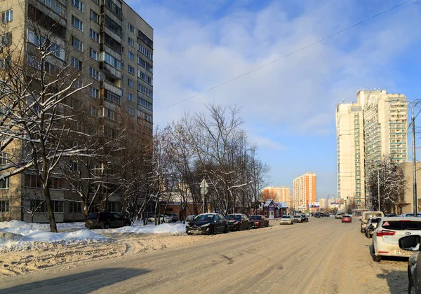 Balashikha Russland Februar 2018 Blick Auf Die Stadtstraße Einem Sonnigen — Stockfoto