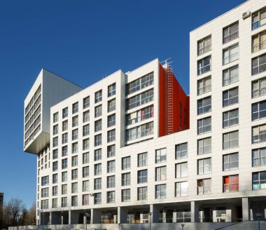 Balashikha / Rusya - 5 Nisan 2016. Yeni lüks konut ev Akvareli. Balashikha şehir, Moscow region, Rusya Federasyonu.