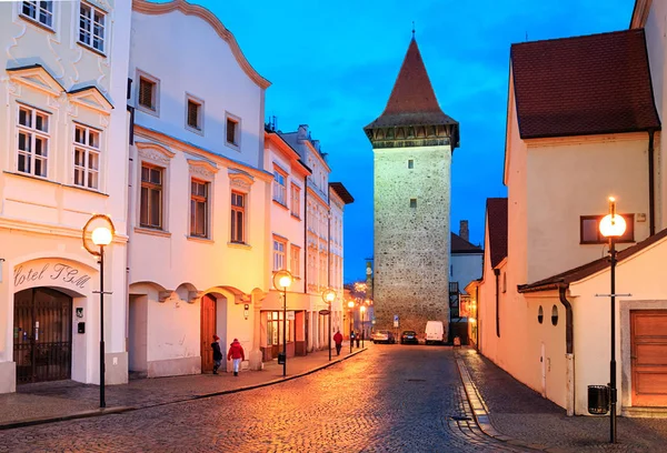 Old downtown with the night illumintion on a winter evening. Znojmo, Czech Republic. — Stock Photo, Image