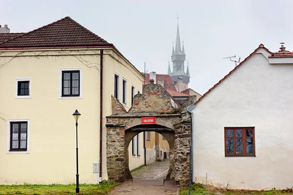 Старі Кам'яні Ворота в історичне місто. Швейцарія. — стокове фото