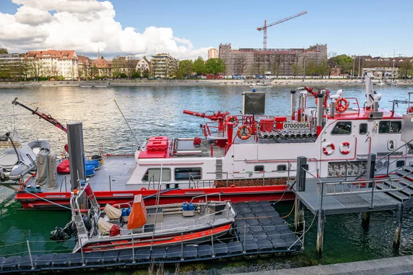 Nave da fuoco Christophorus sul Reno. Basilea, Svizzera . — Foto Stock