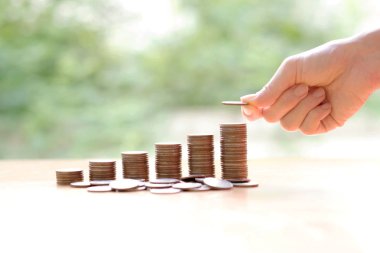 Sikke yığını, iş ve Finans kavramı içine veren el