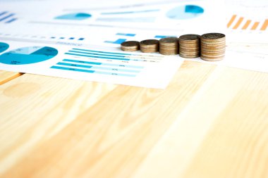 Paralar, tasarruf, grafik analiz 