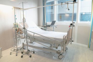 Ho 'daki ayarlanabilir elektrikli hasta yatağının yumuşak odak arka planı