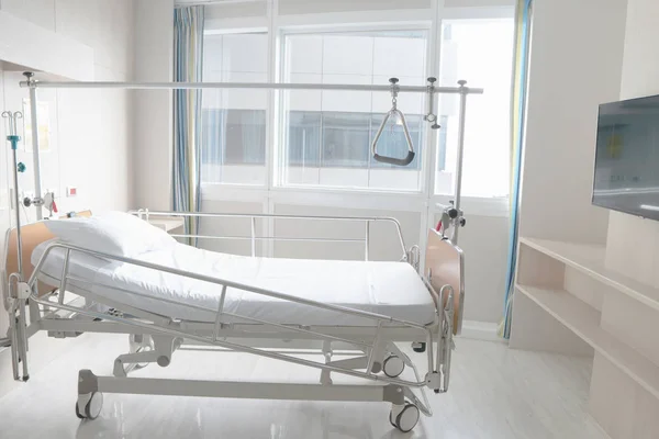 Ho 'daki ayarlanabilir elektrikli hasta yatağının yumuşak odak arka planı