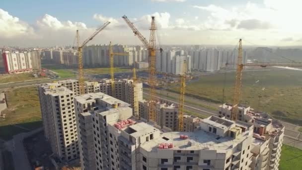 Büyük inşaat sitesinin havadan görünümü — Stok video