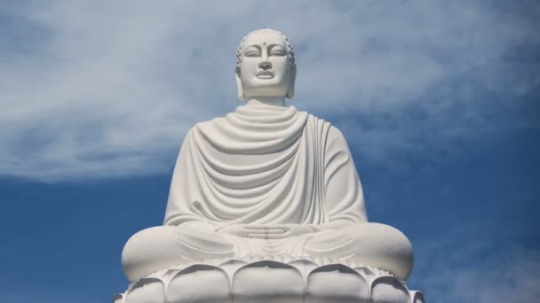 Giant Buddha statue time lapse — Stock Video