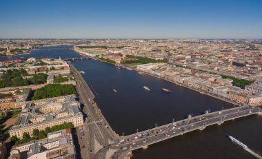 St. Petersburg, şehir merkezi havadan görünümü