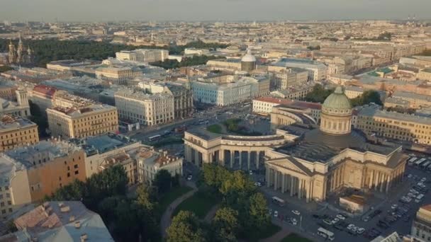 サンクトペテルブルク、ロシア連邦の都市の景観 — ストック動画