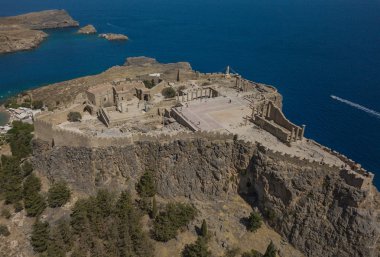 Lindos antik Acropolis havadan görünümü