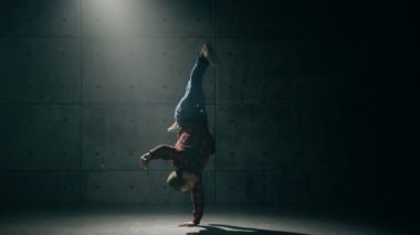 B-çocuk dans breakdance