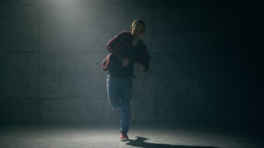 B-çocuk dans breakdance
