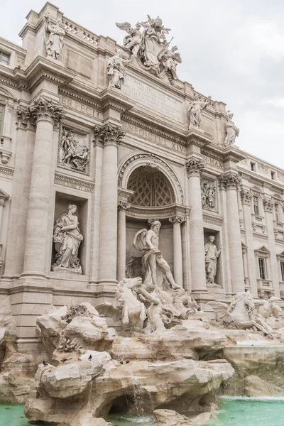 Fontana de Trevi en Roma — Foto de Stock