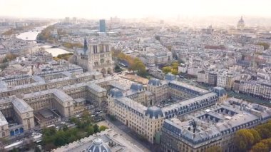 Notre Dame de Paris Katedrali 'nin hava manzarası