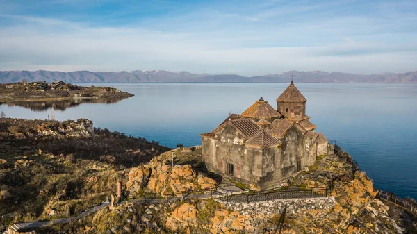 Ermenistan 'daki Hayravank Manastırı