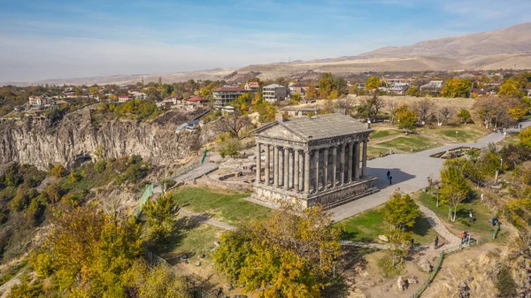 Храм Гарни в Армении — стоковое фото