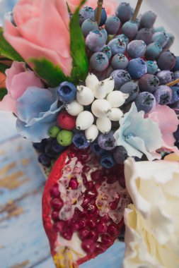 çiçekler küçük bir pot