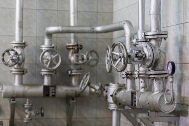 Çelik boru ile kapak kolu