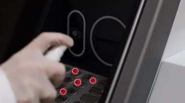 ATM 'yi antiseptikle virüslerden temizlemek.
