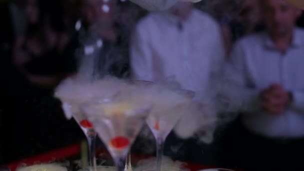 Champagne Slide Pyramid Fountain Made Champagne Glasses Cherry Steam Dry — Stock Video