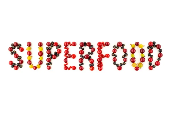 Superfood. Renkli çeşitli berry mix kiraz, Siyah frenk üzümü, frenk üzümü...