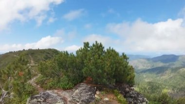 Dağlarda yürüyüş POV