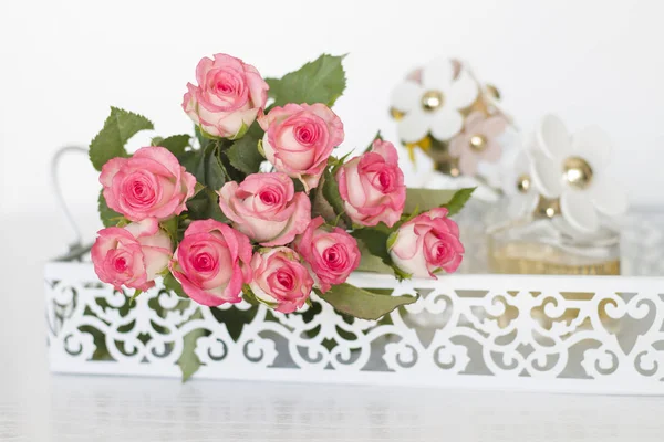 Güzel pembe güller