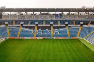 Ukrayna, Odessa. 24 Eylül 2017. Chernomorets Stadyumu. Stadyumun boş stantları. Yeşil çimenler. Futbol diye bir şey yok. Odessa futbolsuz kaldı.