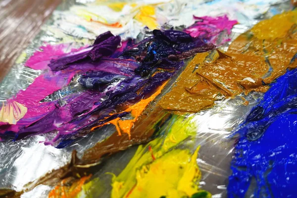 Yaratıcı Stüdyo Resim Mastırı Yağlı Boya Dokusu Renkli Arkaplan — Stok fotoğraf