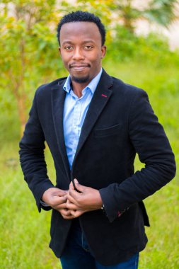 Yakışıklı bir adam niteliğine