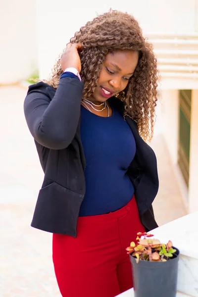 Güzel bir Bayan niteliğine