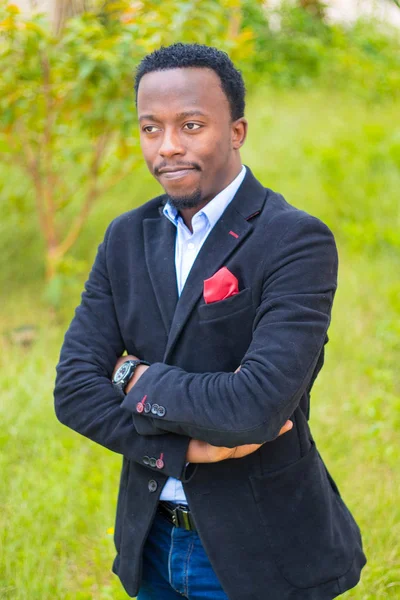 Yakışıklı bir adam niteliğine